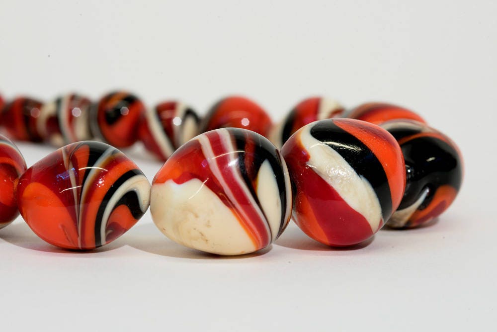 Murano glass necklace set handmade in Murano by Cesare Sent original made in Italy beautiful elegant fashion modern lamworkinh crafts.