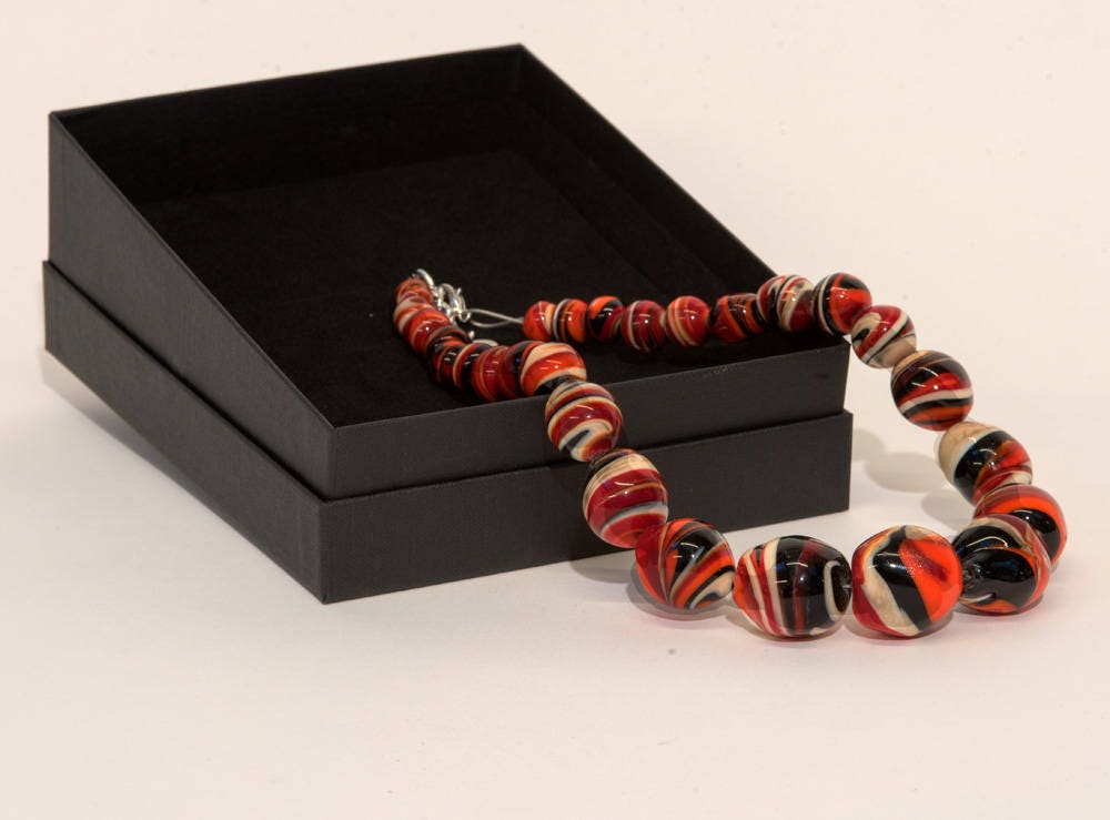 Murano glass necklace set handmade in Murano by Cesare Sent original made in Italy beautiful elegant fashion modern lamworkinh crafts.