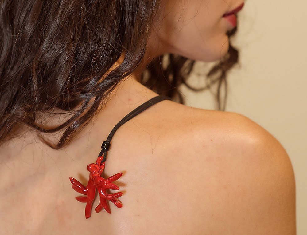 Red koral glass jewel, alcantara lace, adjustable length, Murano glass beads, Murano glass jewelry, summer fashion,italian design jewel.