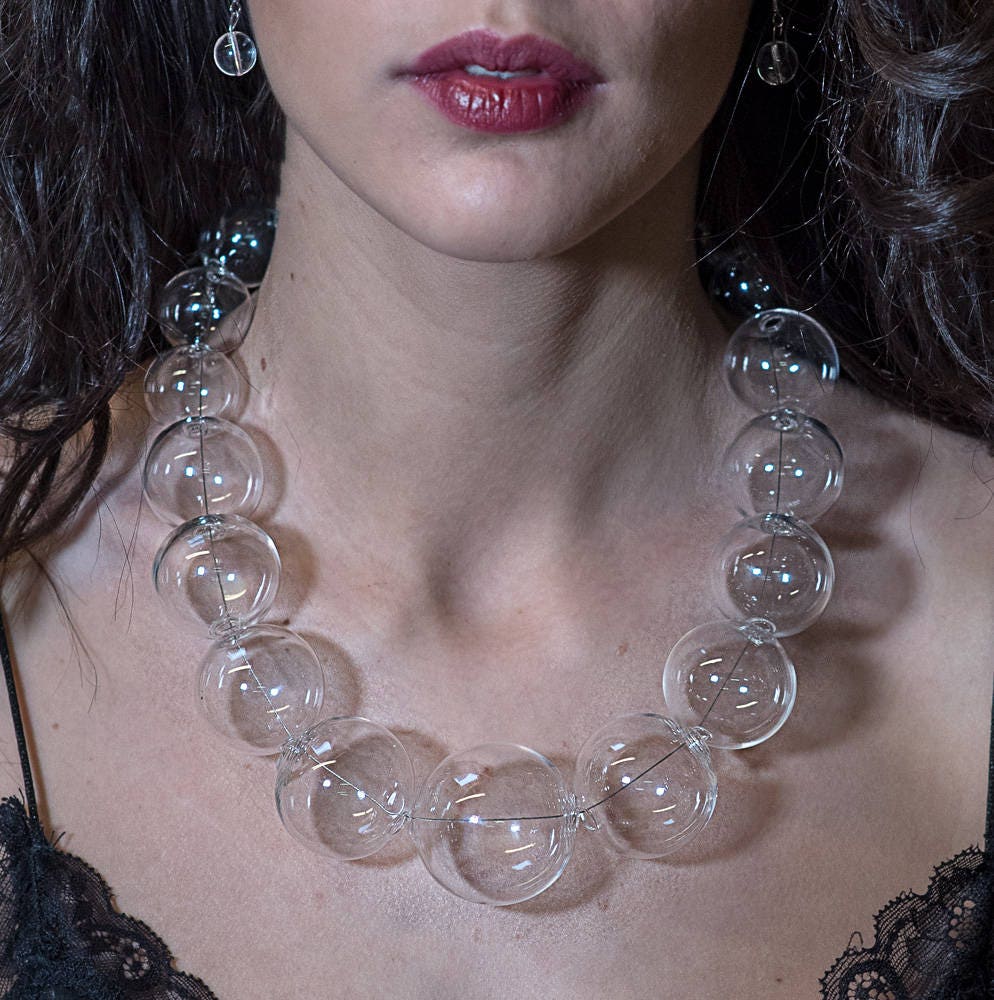 Blown glass necklace -Glass bubbles - Spheres - transparent beads - statement necklace - necklace - Murano glass- Murano necklace