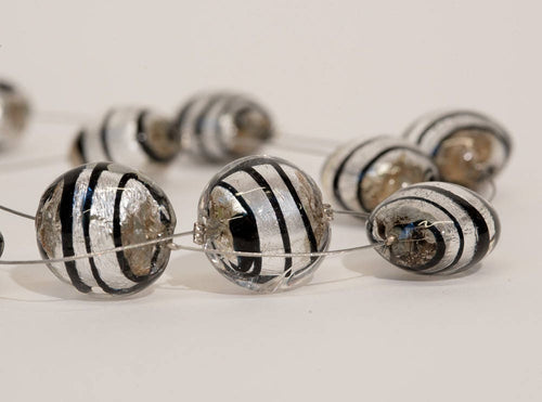 DIVA Murano glass necklace handmade in Murano by Cesare Sent original made in Italy elegant chic refined silver leaf crafts beads