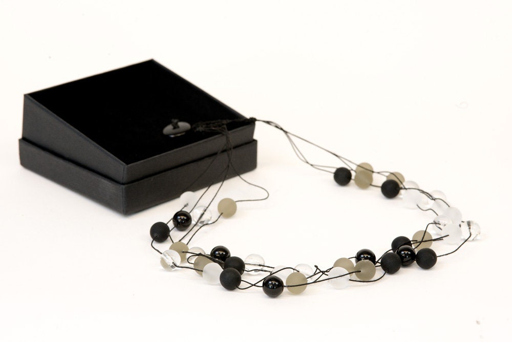 F40 Murano glass necklace handmade in Murano by Cesare Sent original made in italy 40 beads of diameter mm.10 fashion more color combination