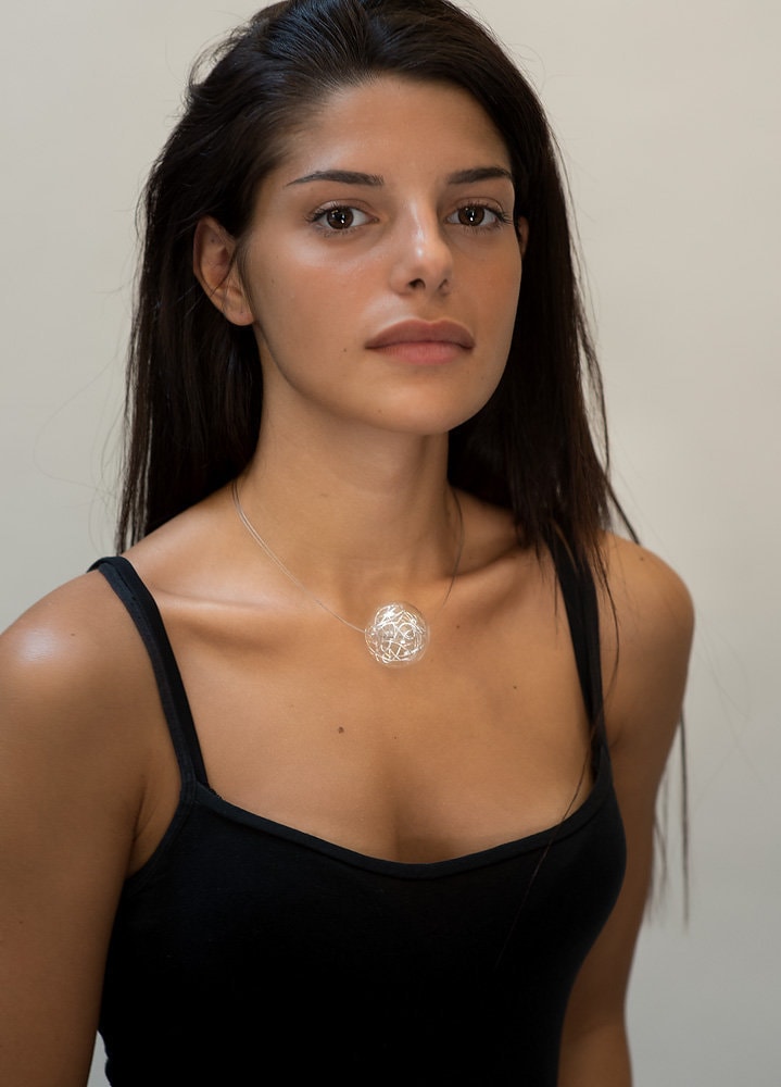 Metal wire blown glass necklace - Glass bubbles - Spheres - Statement necklace - Geometric - Abstract - Modern - Murano glass