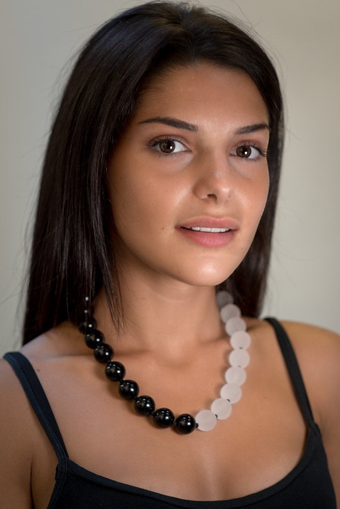 Murano glass necklace handmade in Murano by Cesare Sent original made in Italy elegant fashion refined nice different crfats matt shiny