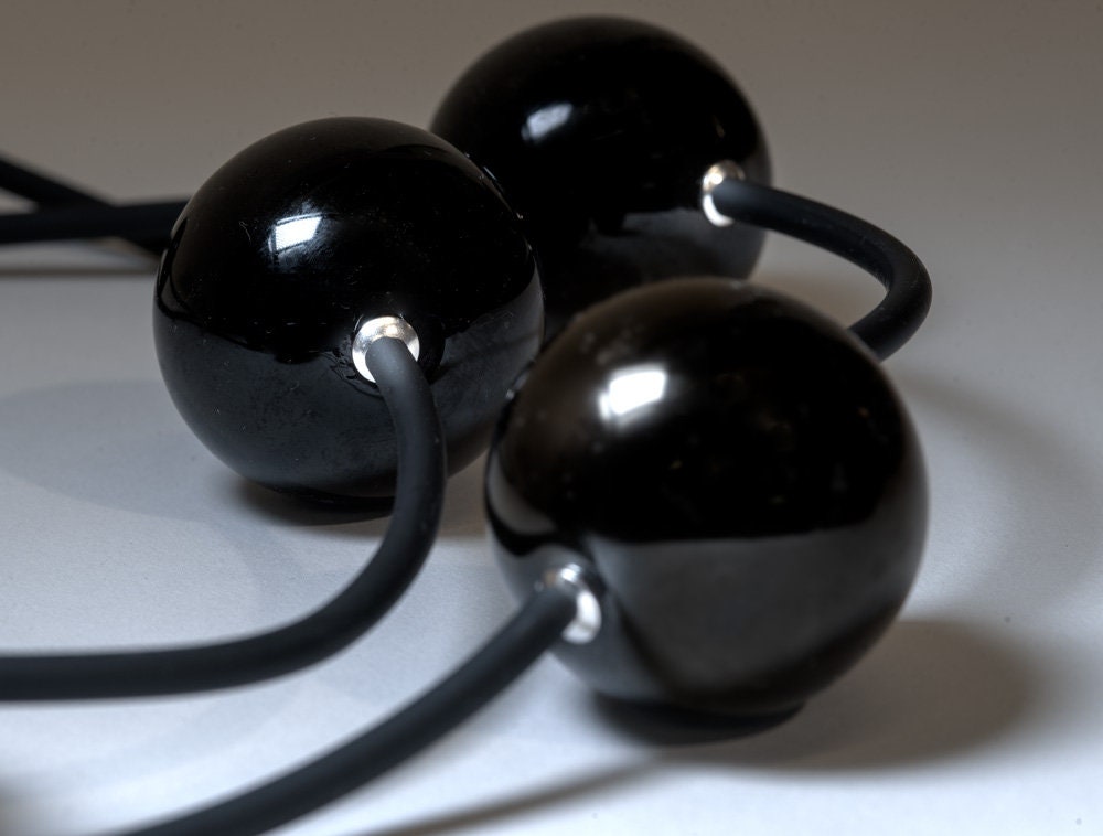 Blown glass necklace -Glass bubbles - Spheres - Colorful transparent beads - statement necklace - Rubber cord - Murano glass