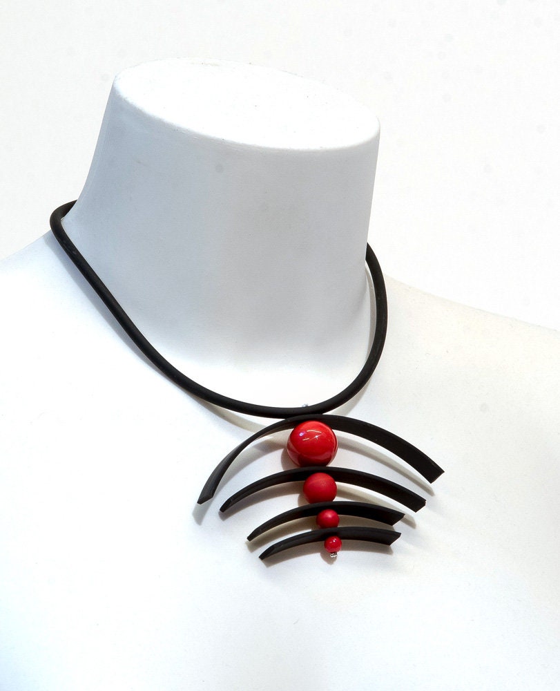 NECKLACE Murano glass handmade in Murano by Cesare Sent original made in Italy glass beads rubber tube fashion modern different crafts