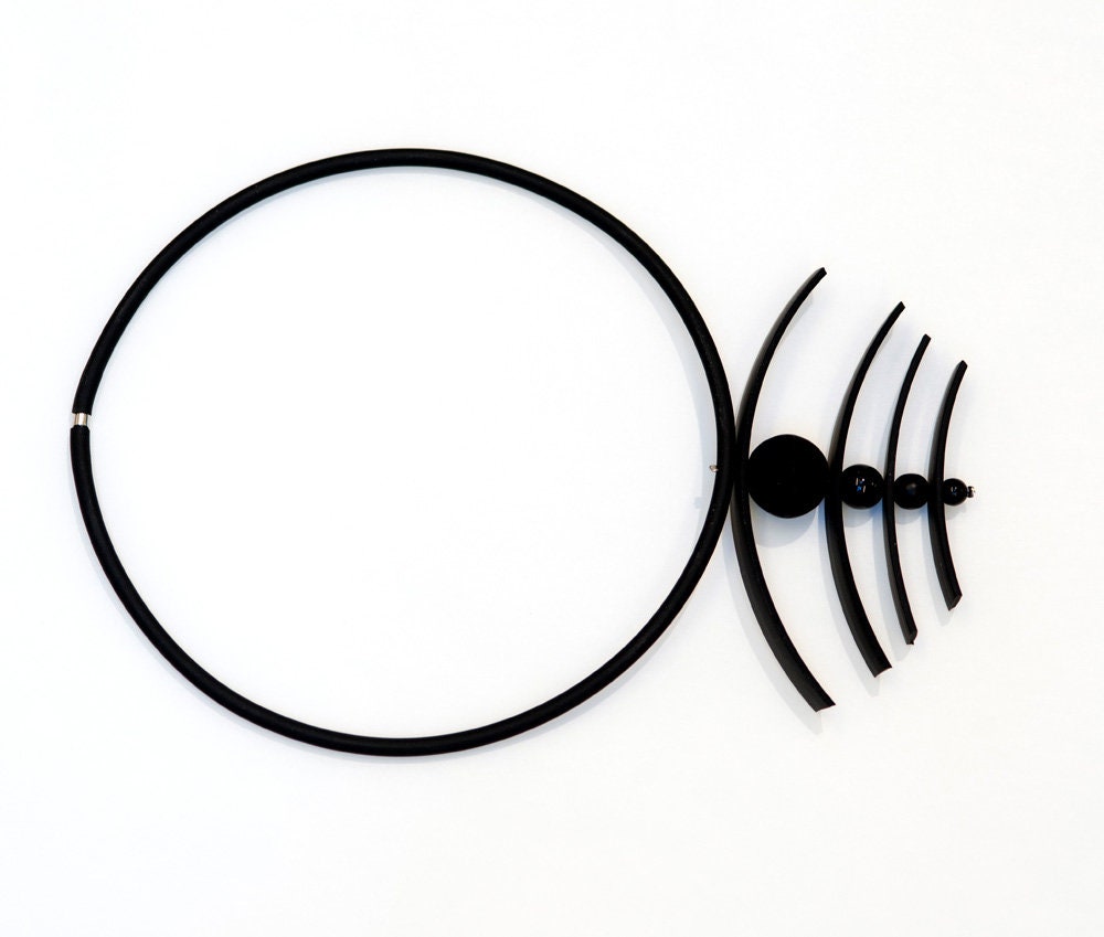 NECKLACE Murano glass handmade in Murano by Cesare Sent original made in Italy glass beads rubber tube fashion modern different crafts