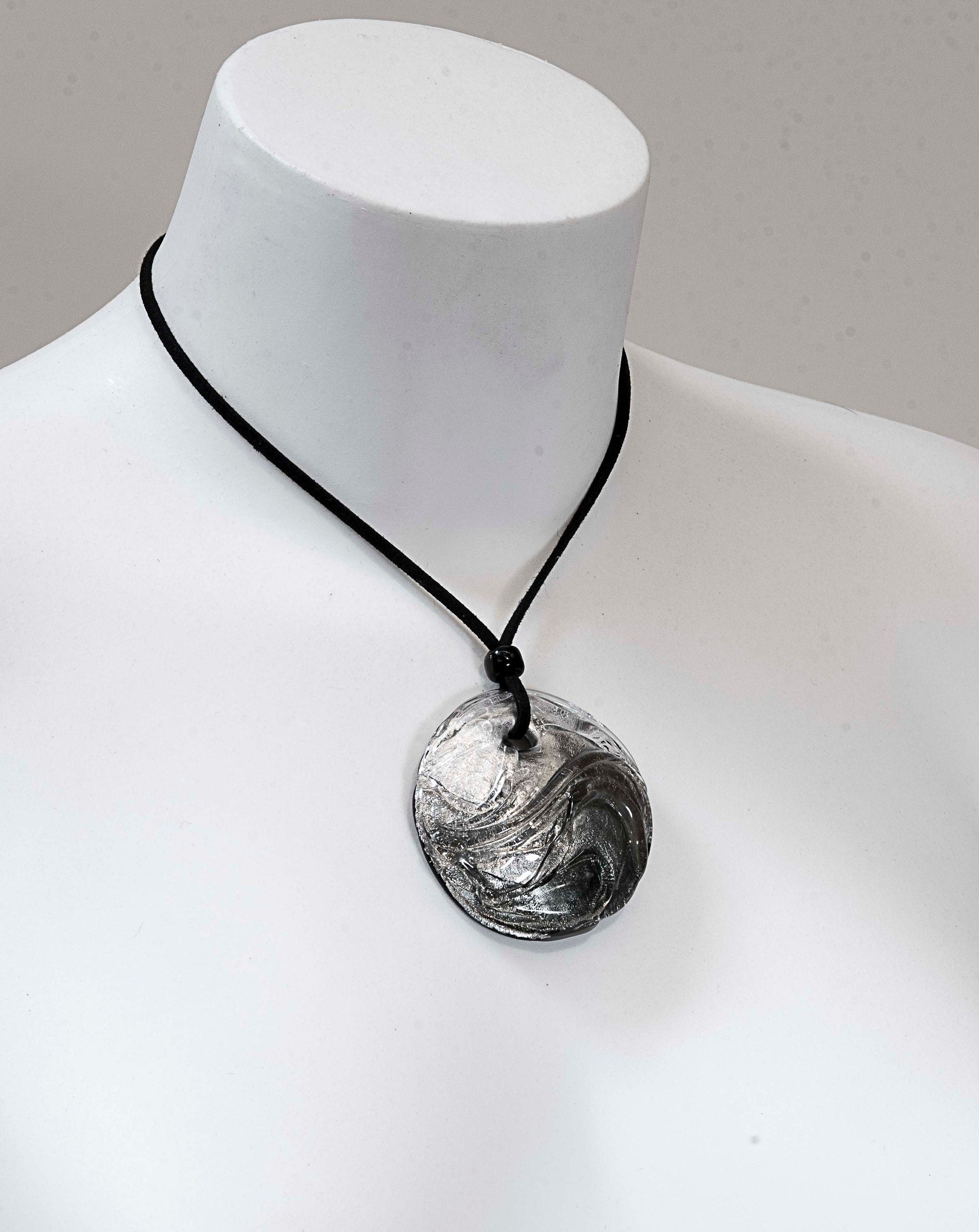 ONDA glass medallion handmade in Murano by Cesare Sent original necklace made in Italy elegant modern glass craft lampworking