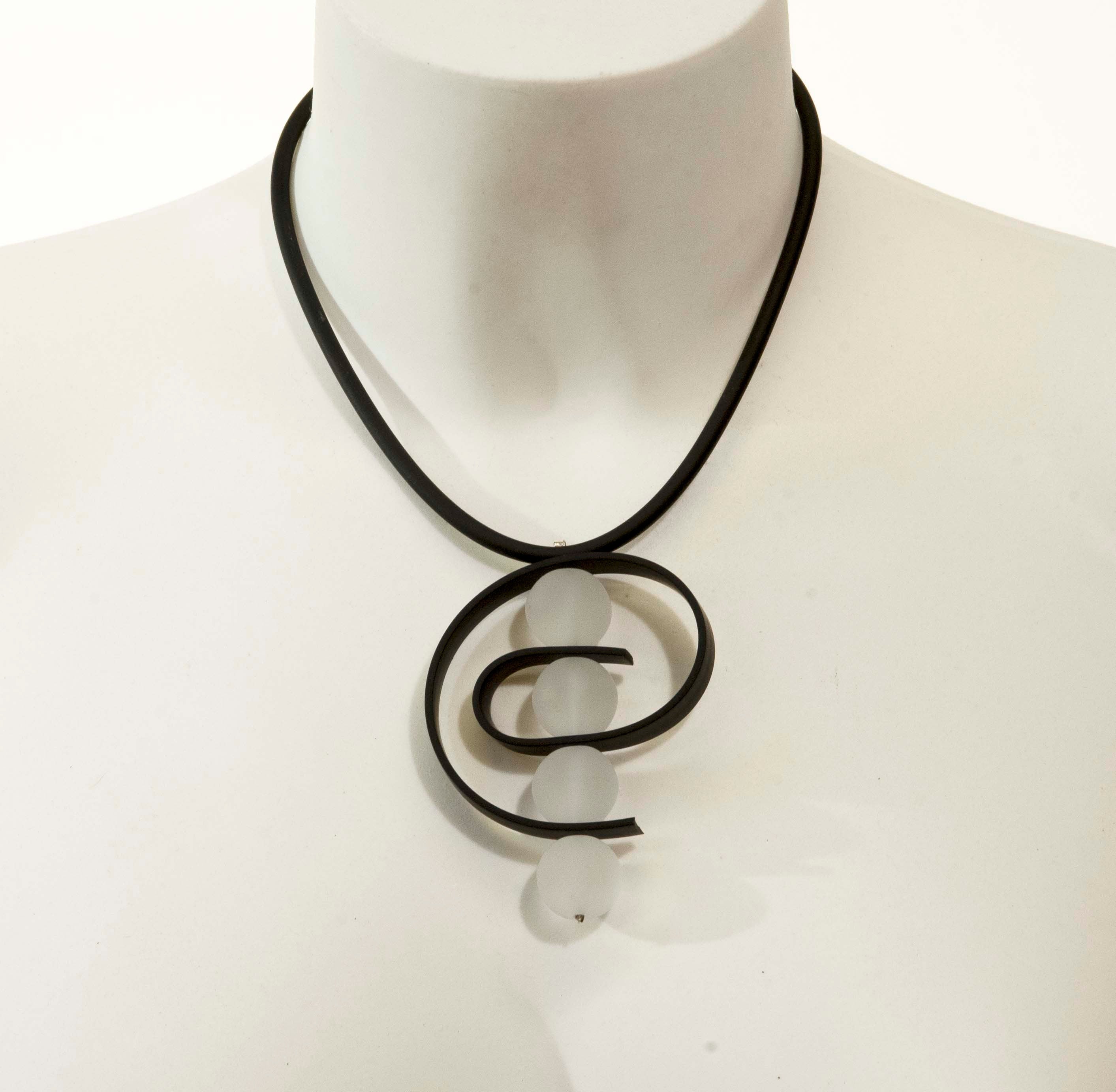 Murano glass necklace handmade in Murano by Cesare Sent original made in Italy fashion beautiful modern glass beads crafts handmade