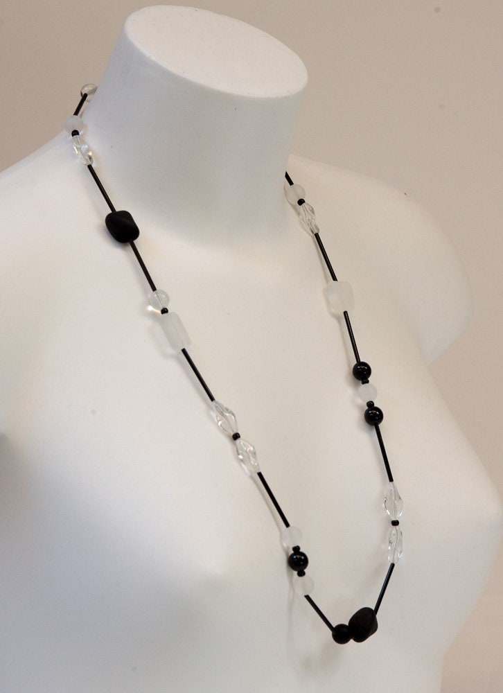 LAURA Murano glass necklace handmade in Murano by Cesare Sent original made in Italy fashion sandblasted beads crafts lampwork long necklace