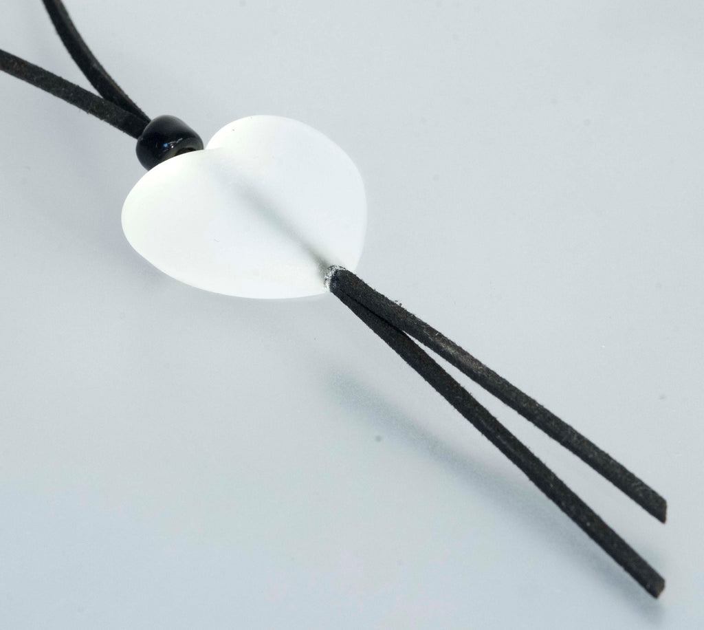 Heart Murano glass jewel - love gift for lady and girl -Red glass pendant, alcantara lace, Murano glass jewelry, summer fashion, gift.