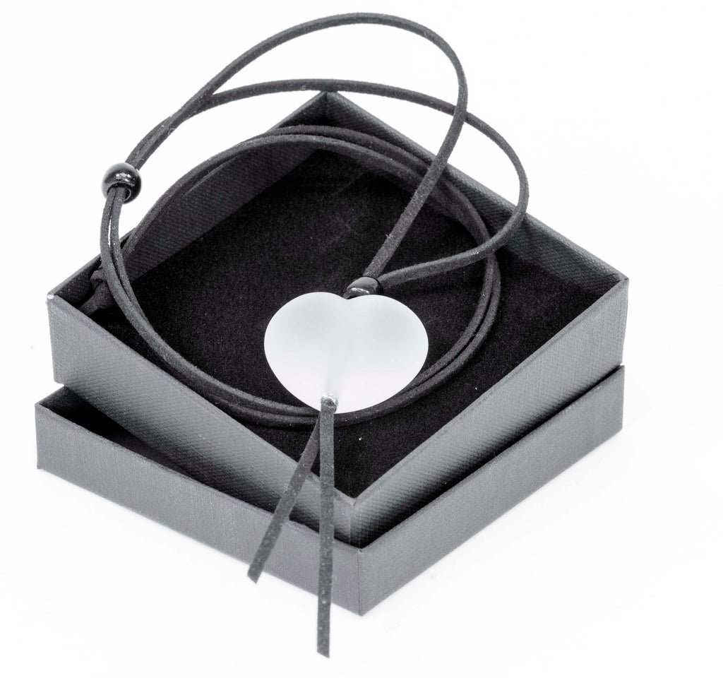 Heart Murano glass jewel - love gift for lady and girl -Red glass pendant, alcantara lace, Murano glass jewelry, summer fashion, gift.