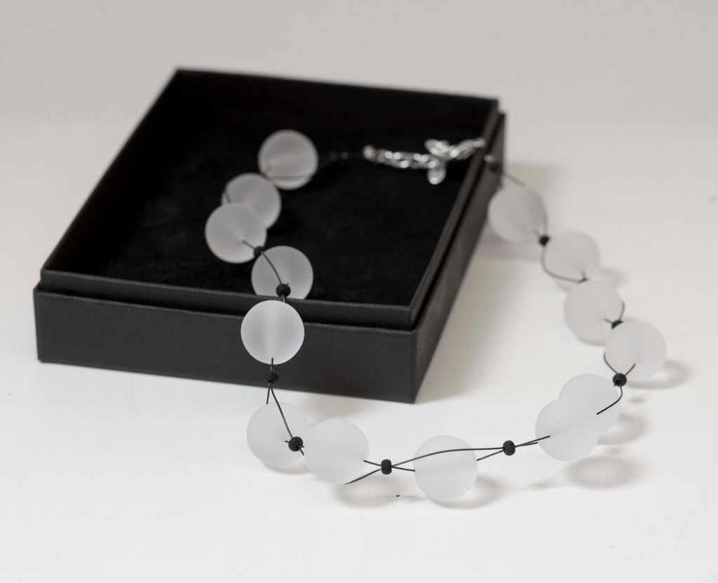 Murano glass necklace handmade in Murano by Cesare Sent original made in Italy big matt glass bedas elegant fashion crafts modern