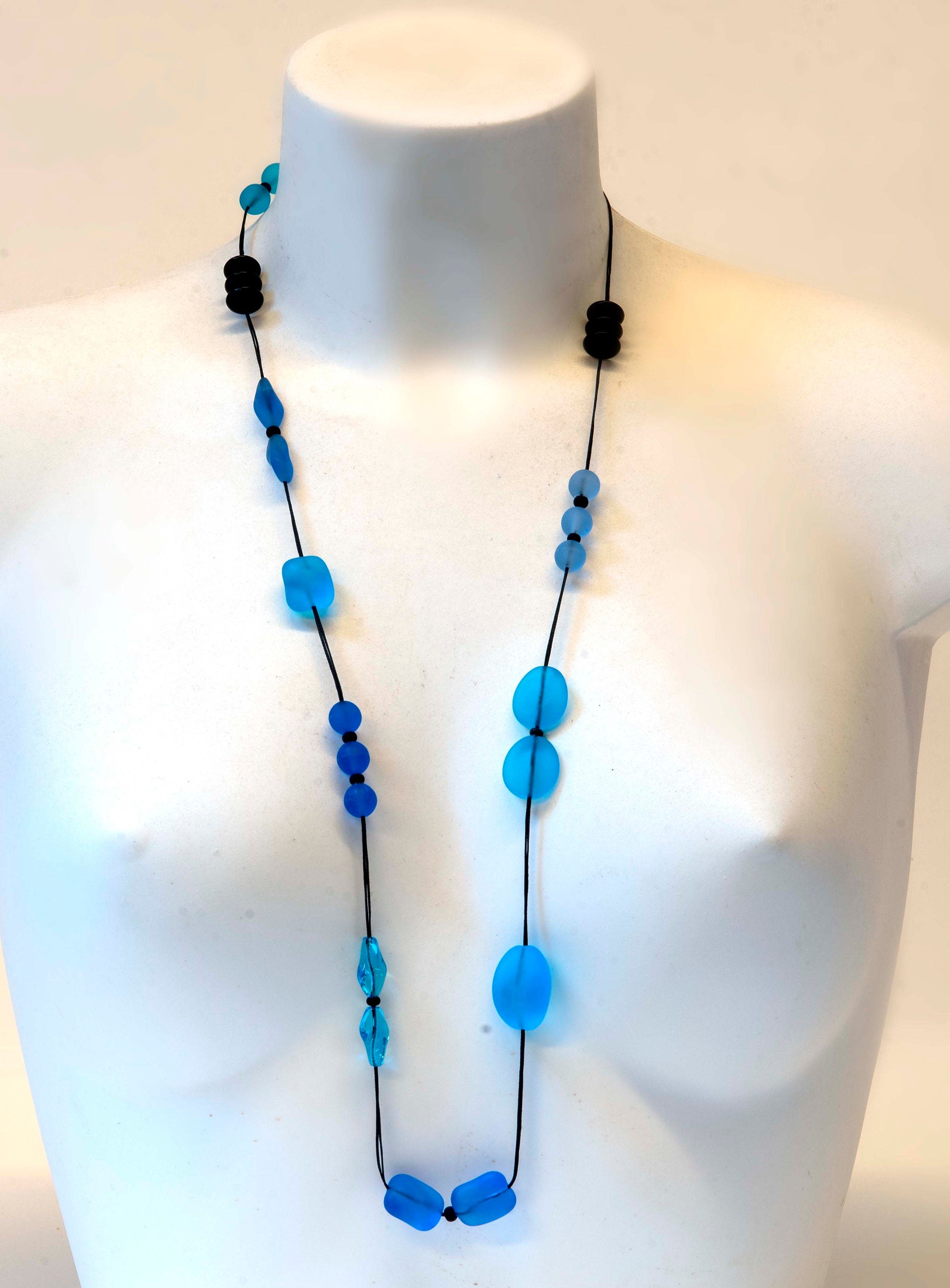 Murano glass necklace, glass necklace, Murano jewelry, Made in Italy, Cesare Sent original sandblasted beads crafts lampwork long necklace