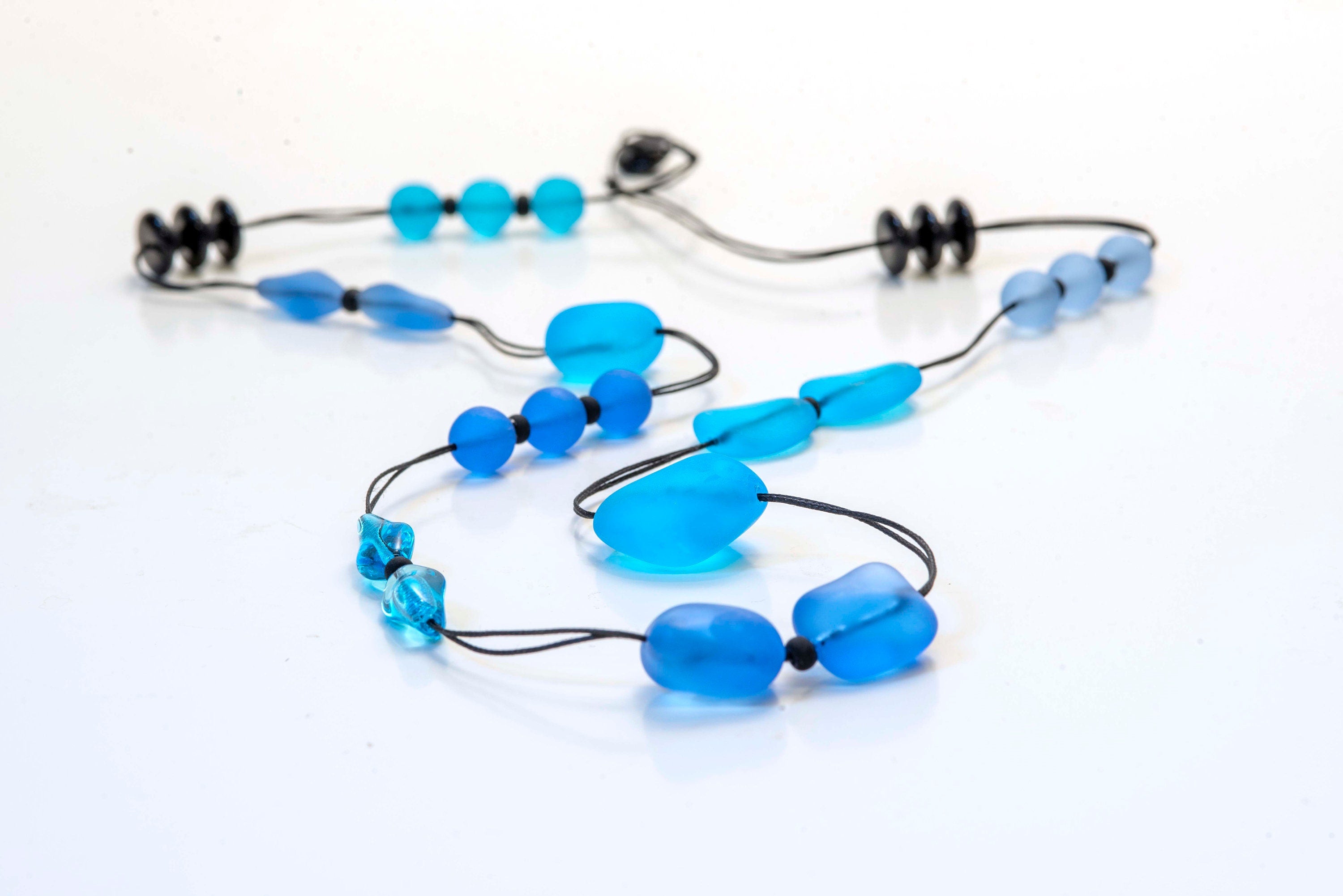 Murano glass necklace, glass necklace, Murano jewelry, Made in Italy, Cesare Sent original sandblasted beads crafts lampwork long necklace