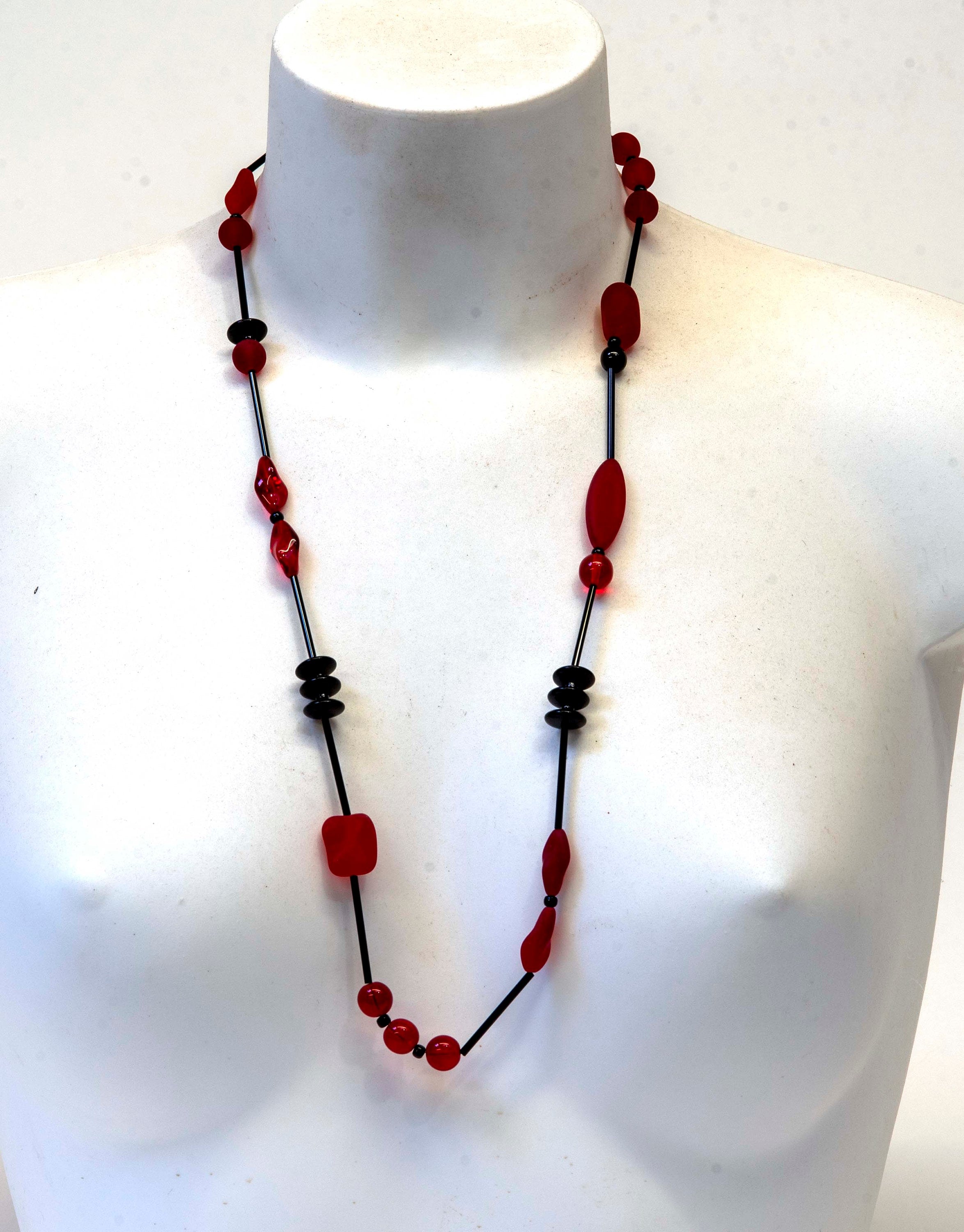 Murano glass necklace, glass necklace, Murano jewelry, Made in Italy, Cesare Sent original sandblasted beads crafts lampwork long necklace