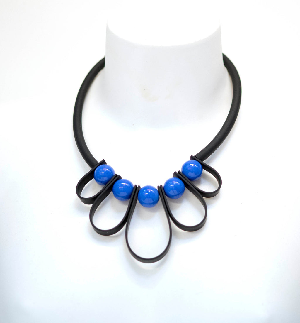 NECKLACE Murano glass handmade in Murano by Cesare Sent original made in Italy glass beads rubber tube fashion modern different crafts