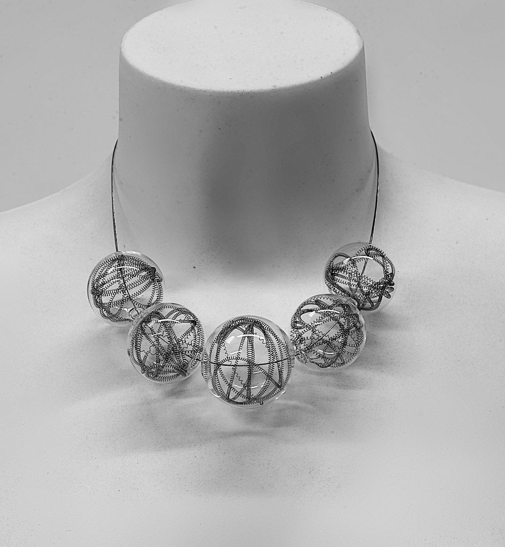 Metal wire blown glass necklace - Glass bubbles - Spheres - Statement necklace - Geometric - Abstract - Modern - Murano glass - Sent Murano