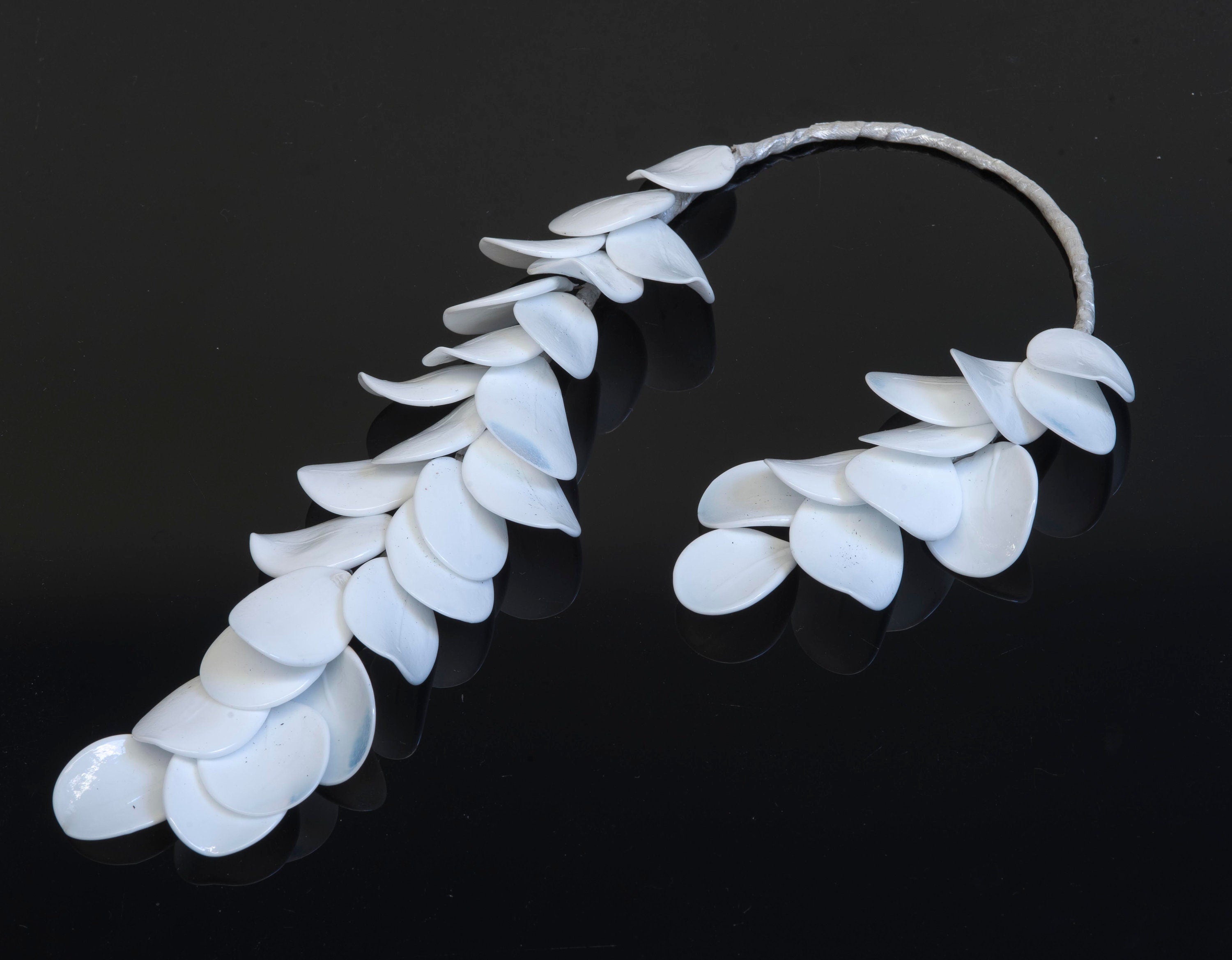 Murano glass necklace handmade in Murano by Cesare Sent original made in Italy wonderful necklace glass flowers crafts elegant jewellery.