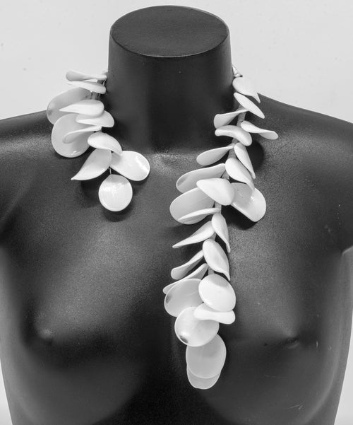 Murano glass necklace handmade in Murano by Cesare Sent original made in Italy wonderful necklace glass flowers crafts elegant jewellery.