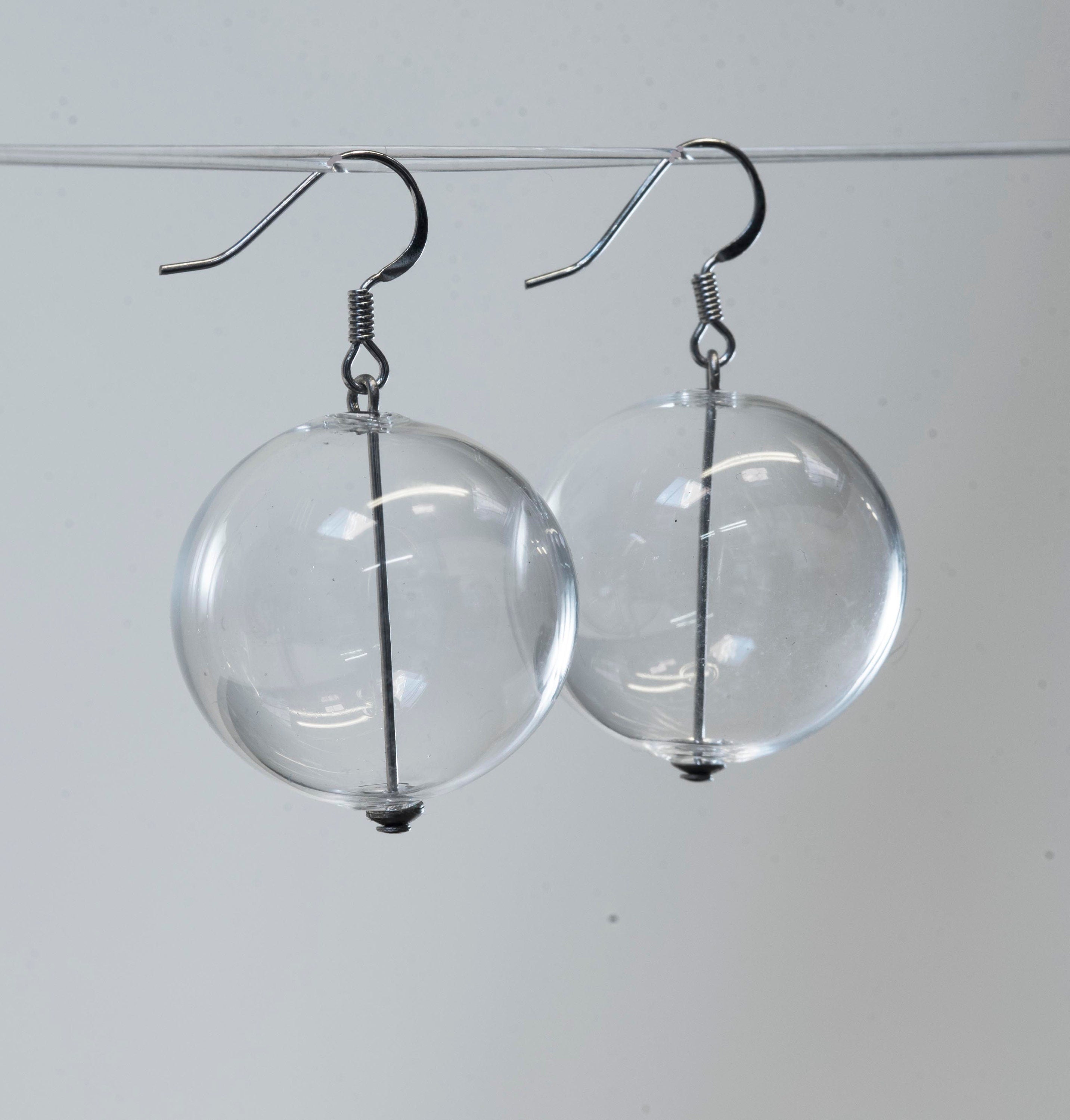 Blown glass necklace -Glass bubbles - Spheres - transparent beads - necklace - Murano glass- Murano necklace Phone essential to ship.