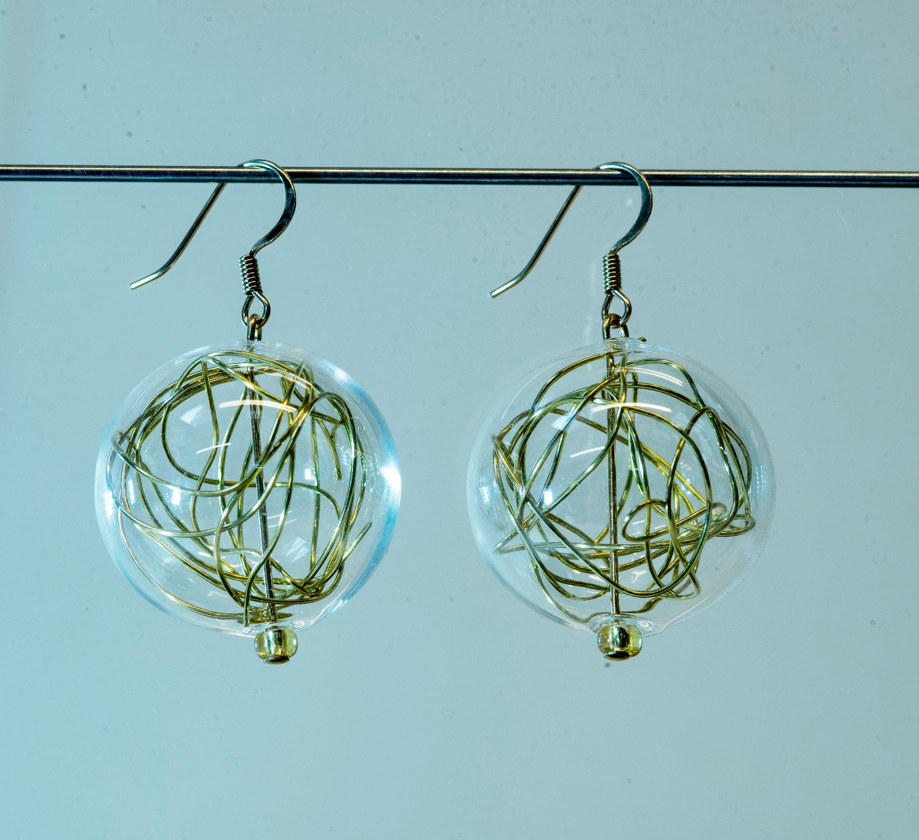 Metal wire blown glass necklace - Glass bubbles - Spheres - Statement necklace - Geometric - Abstract - Modern - Murano glass - blowed bead