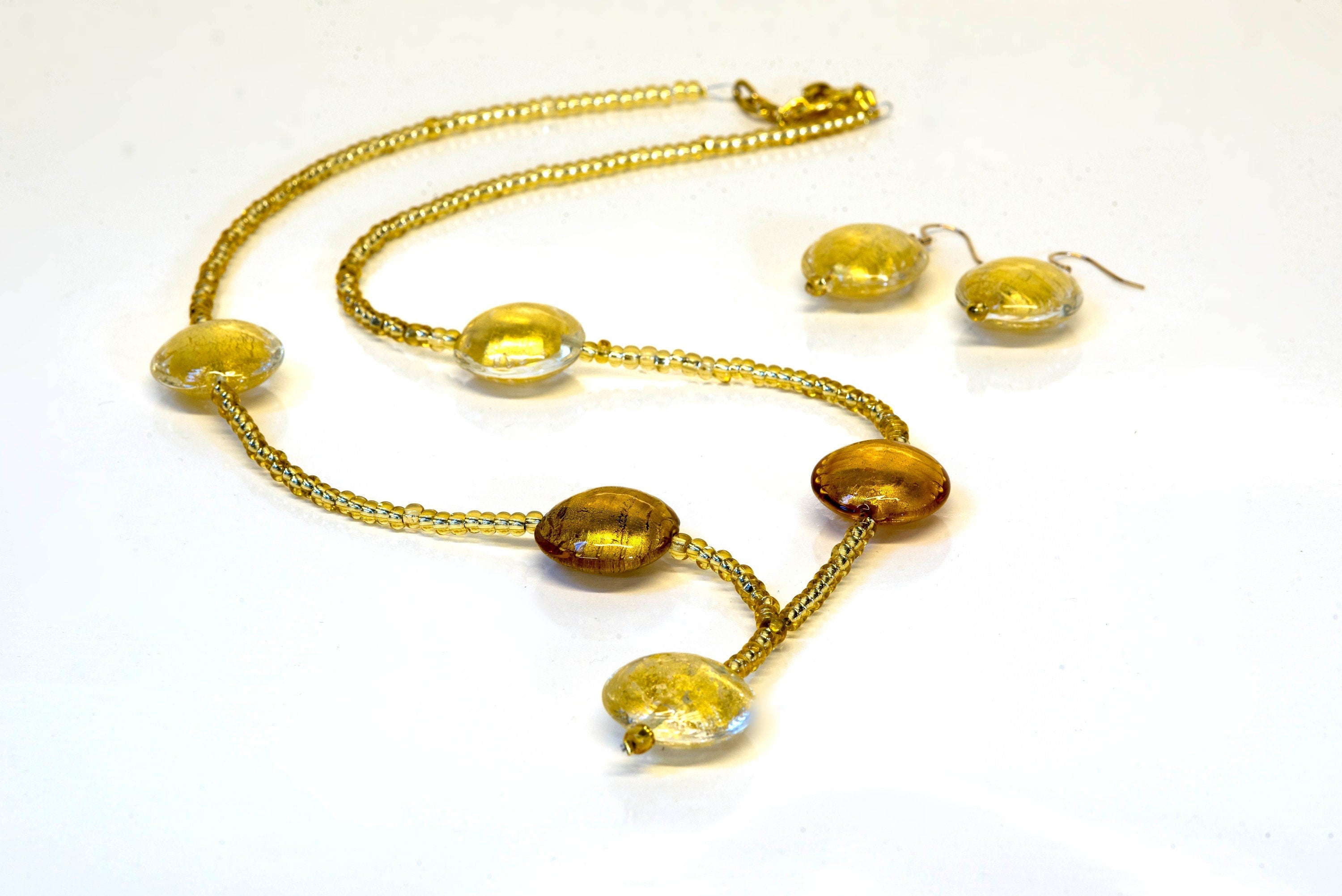 Necklace classic of Murano handmade in by Cesare Sent made in Italy gold leaf glass beads elegant refined statement jewel