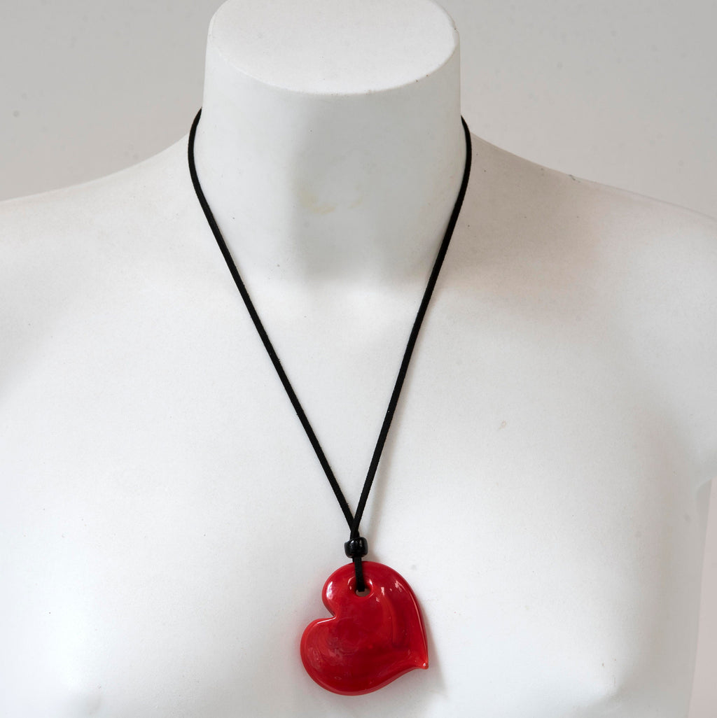 Heart Murano glass pendent - love gift for lady and girl -Red glass pendant, alcantara lace, Murano glass jewelry, summer fashion, gift.