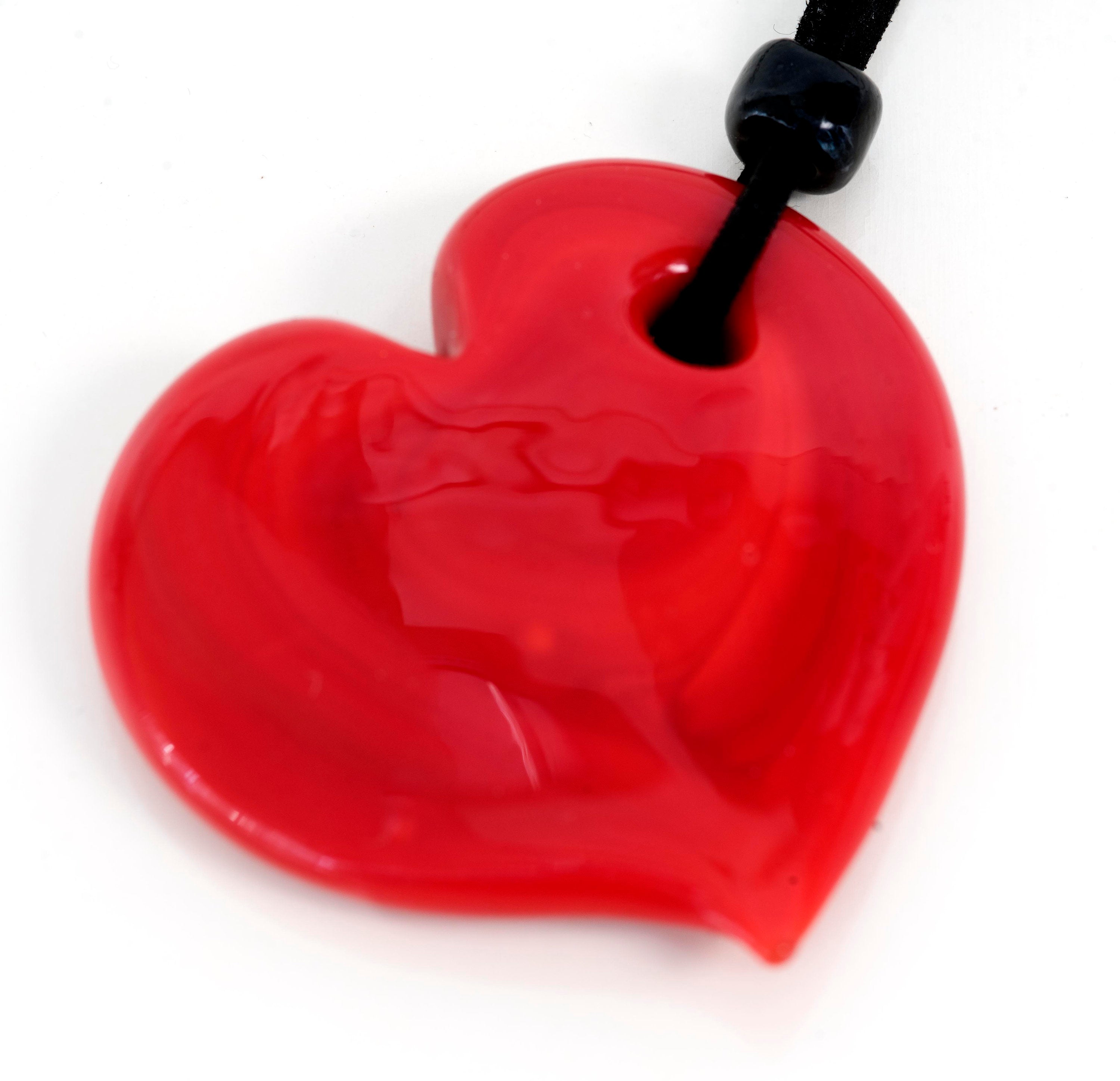 Heart Murano glass pendent - love gift for lady and girl -Red glass pendant, alcantara lace, Murano glass jewelry, summer fashion, gift.