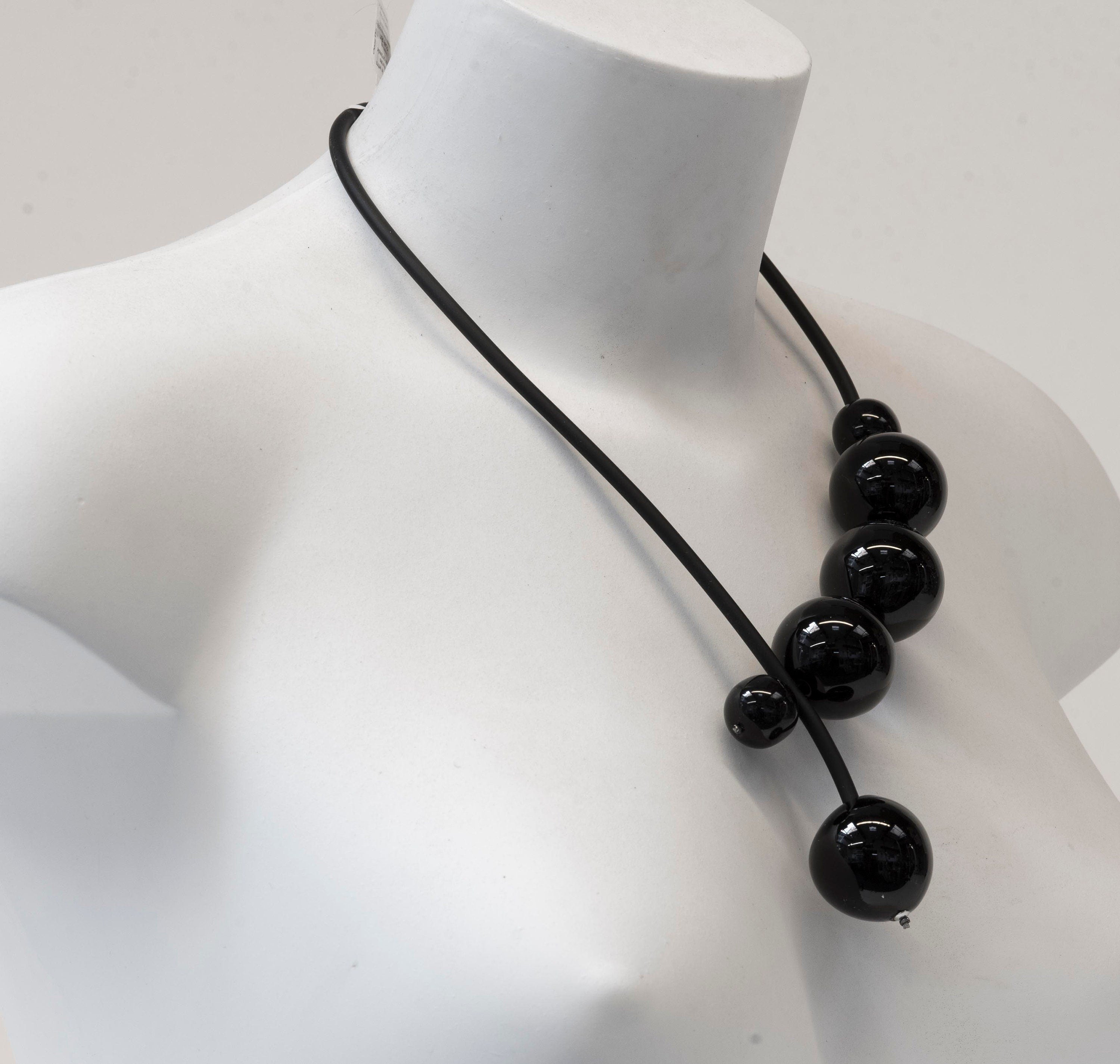 Blown glass necklace -Glass bubbles - Spheres - transparent beads - statement necklace - necklace - Murano glass- Murano necklace