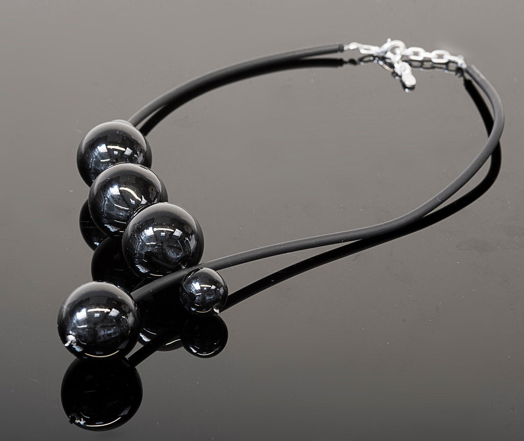 Blown glass necklace -Glass bubbles - Spheres - transparent beads - statement necklace - necklace - Murano glass- Murano necklace