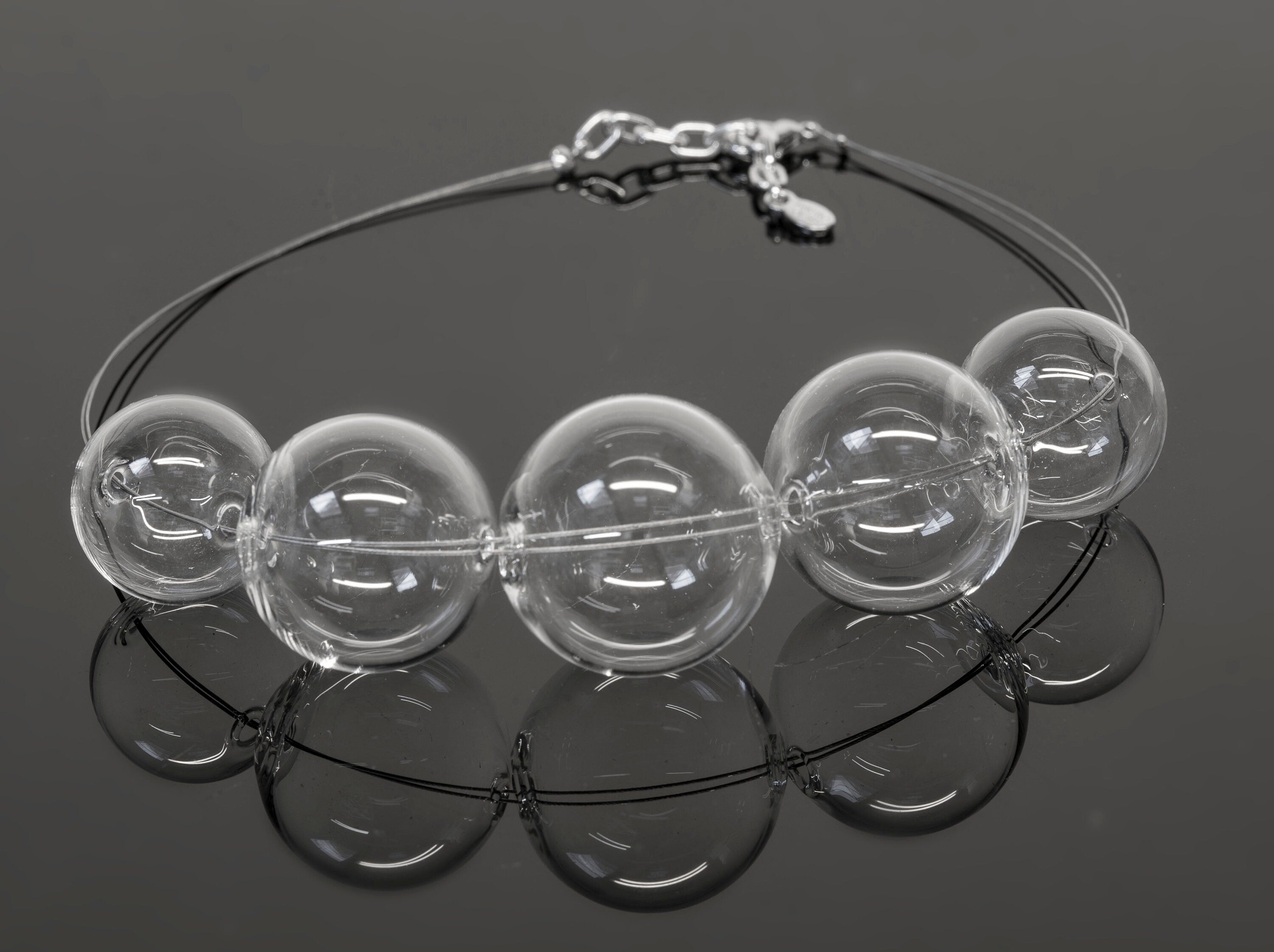 Blowed glass necklace - Glass bubbles - Spheres - Statement necklace - Geometric - Abstract - Modern - Murano glass - Sent Murano