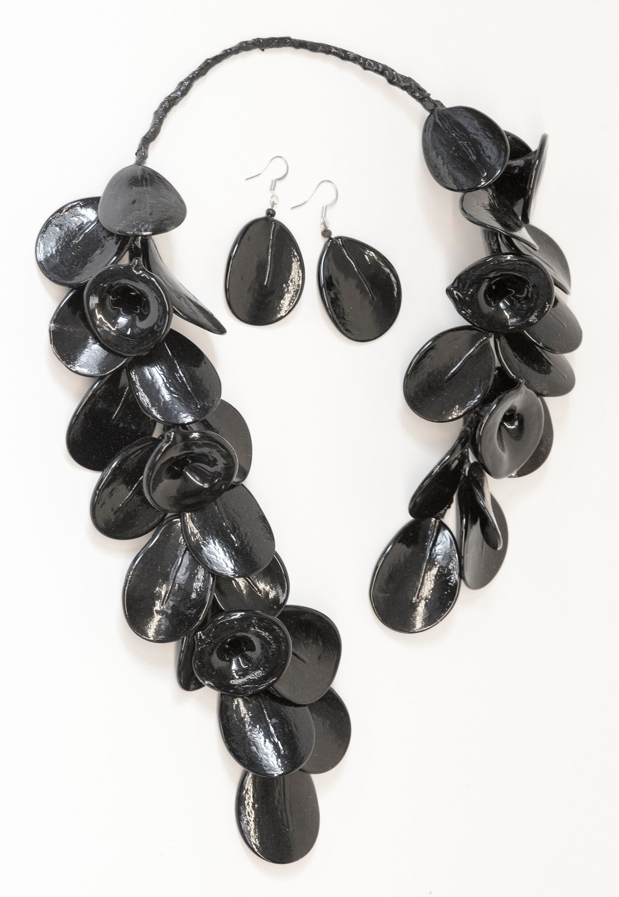 Murano glass necklace handmade in Murano by Cesare Sent original made in Italy wonderful necklace glass flowers crafts elegant jewellery.