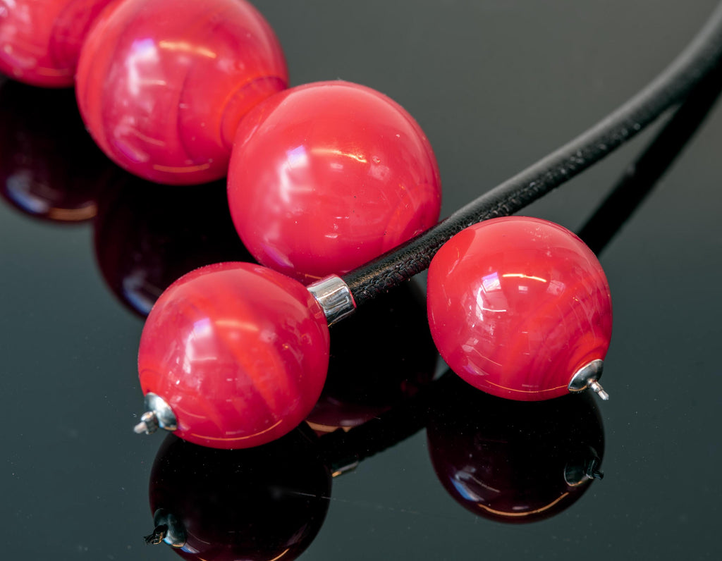Blown glass necklace -Glass bubbles - Spheres - transparent beads - statement necklace - necklace - Murano glass- Murano necklace red
