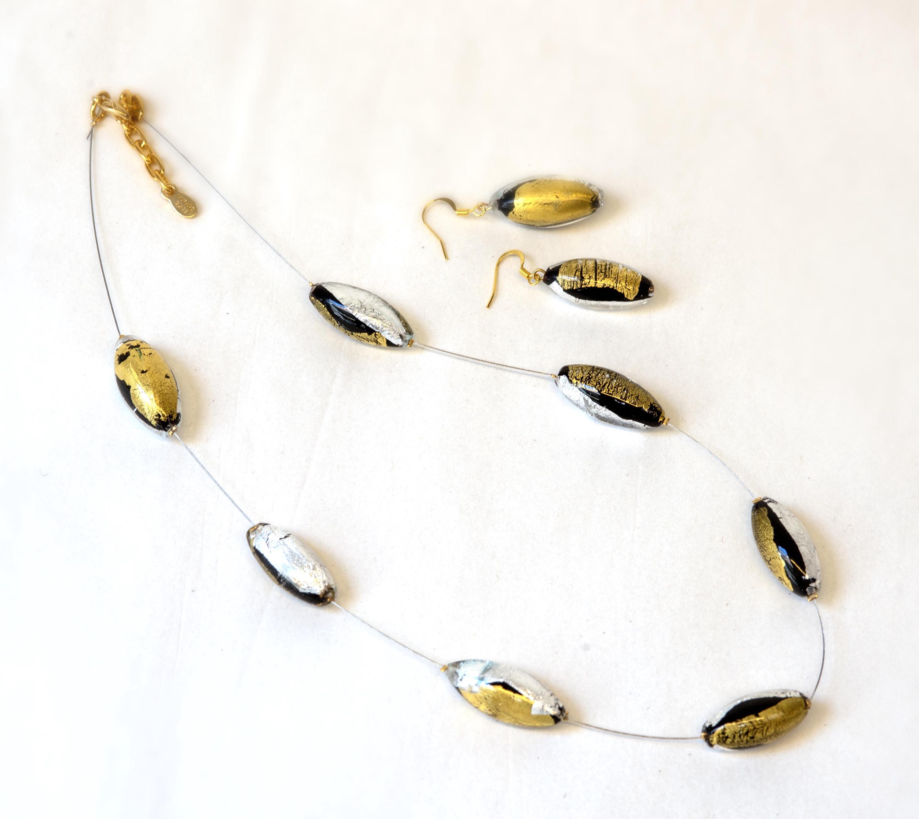 Glass necklace necklace handmade in Murano with gold and silver leaf 24 Kt elegant refined lampworking fashion jewelery statement necklace