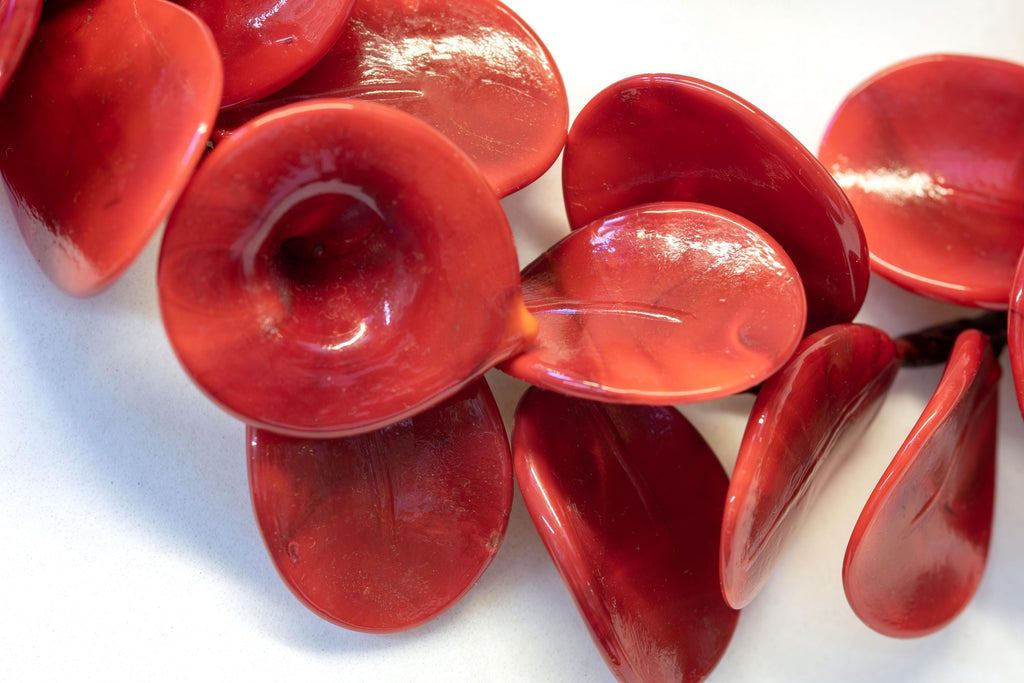 PETALI Murano glass lampworked necklace handmade in Murano by Cesare sent original made in Italy artistic crafts very effect different