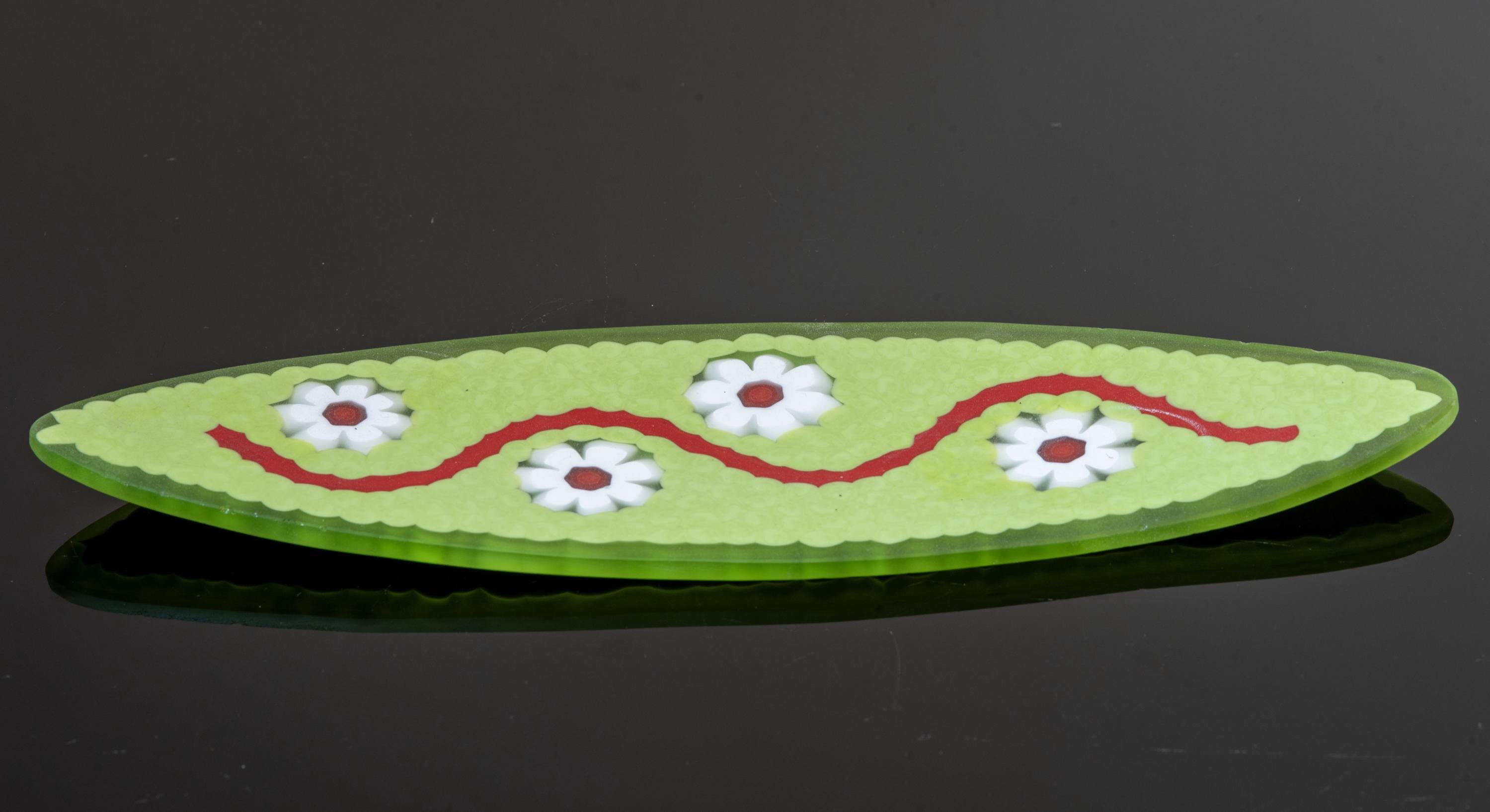 Murano Glass Plate: Green Oval with White Murrina Flowers