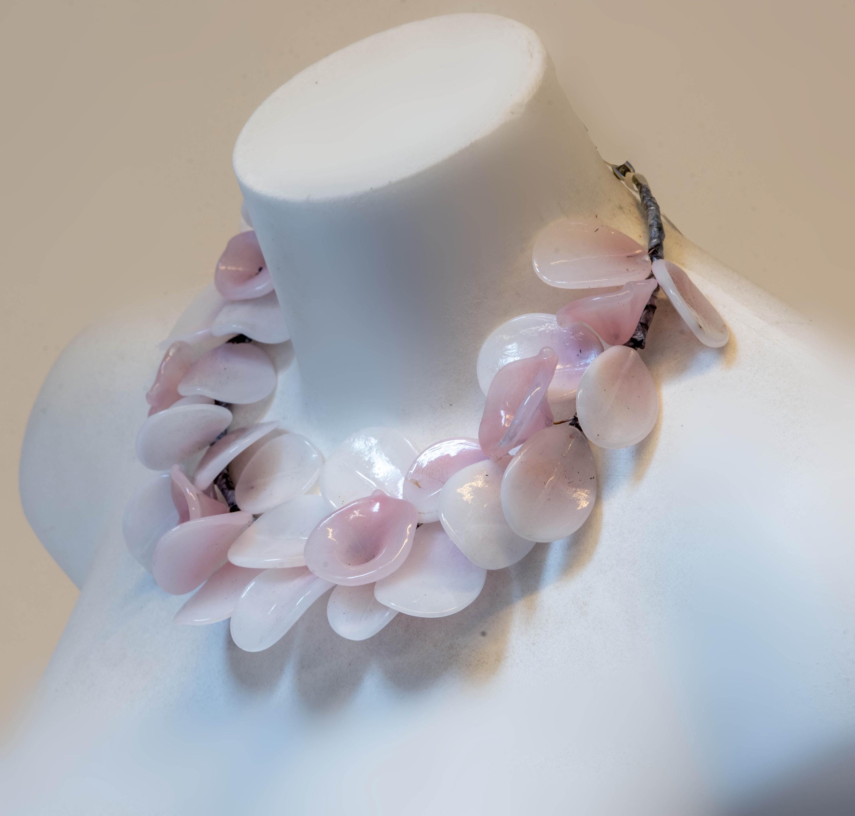 Murano glass necklace handmade in Murano by Cesare Sent original made in Italy different funny crafts fashion glass jewel dècolletè