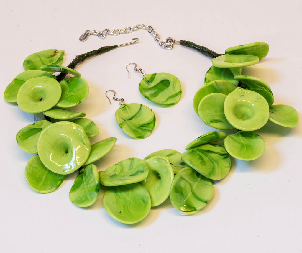 Handmade Murano Glass Petal Necklace: Lampworked Italian Jewelry